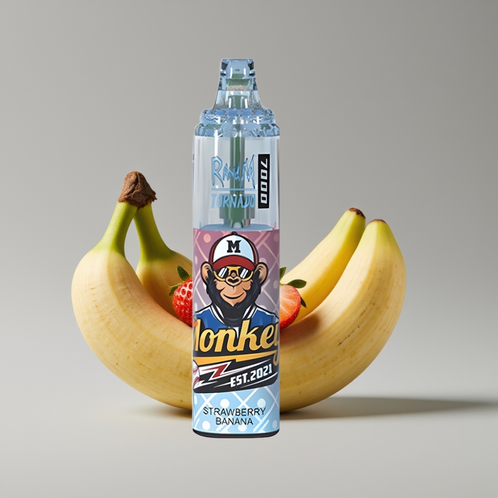 RandM Fumot Tornado 7000 Puffs Strawberry Banana سيجارة إلكترونية للاستخدام مرة واحدة - 14ML E-liquid, 850MAH, Mesh Coil, Type-C, RGB